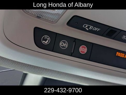 Used 2018 Chevrolet Traverse LT FWD image 28