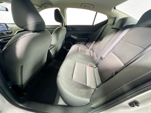 Used 2024 Nissan Altima 2.5 SV image 29