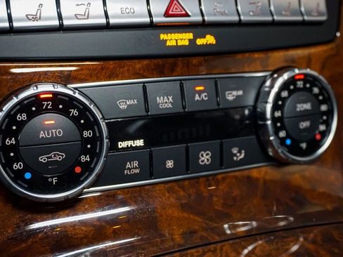 Used 2014 Mercedes-Benz SL 63 AMG image 78