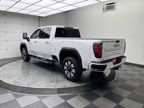 Certified 2026 GMC Sierra 2500 Denali AWD/4WD image 2