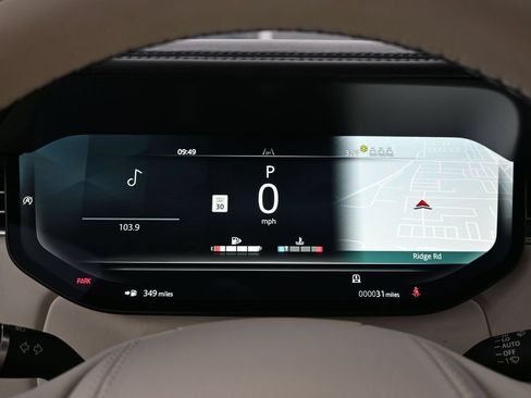 Used 2026 Land Rover Range Rover SE AWD/4WD image 14
