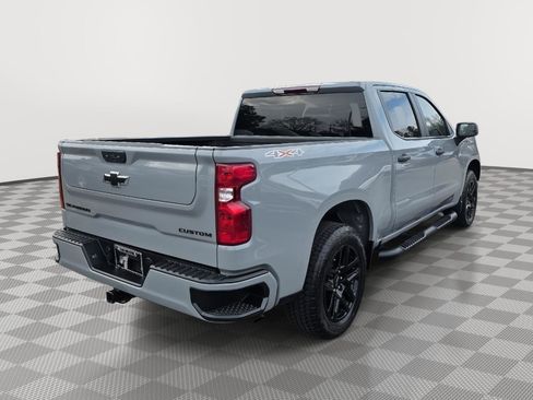 Used 2024 Chevrolet Silverado 1500 Custom w/ Turbomax Blackout Package image 5