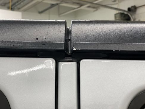 Used 2024 Jeep Wrangler Unlimited Rubicon image 32