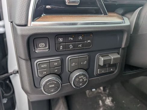 New 2026 Chevrolet Tahoe High Country image 16