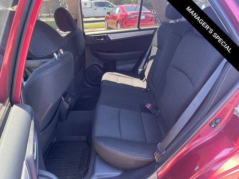 Used 2019 Subaru Outback 2.5i Premium AWD/4WD image 15