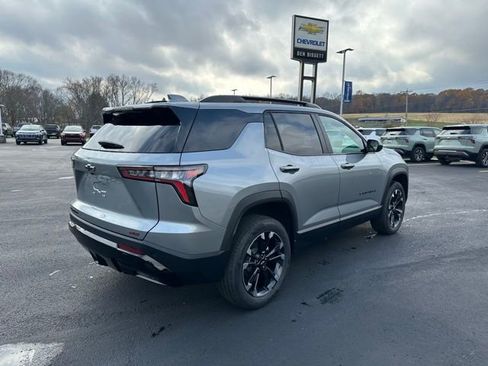 New 2026 Chevrolet Equinox RS w/ LPO, Floor Liner Package image 4