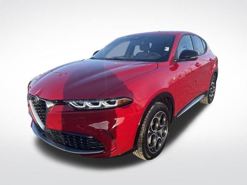 Used 2024 Alfa Romeo Tonale Ti image 8