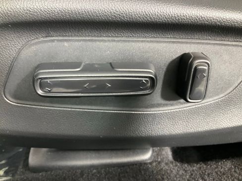 Used 2025 Acura ADX AWD image 23