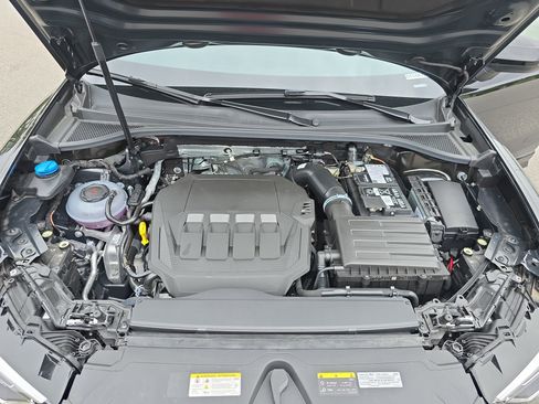 New 2025 Audi Q3 2.0T Premium image 29