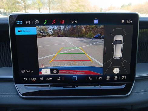 New 2026 Volkswagen Tiguan SE R-Line image 19