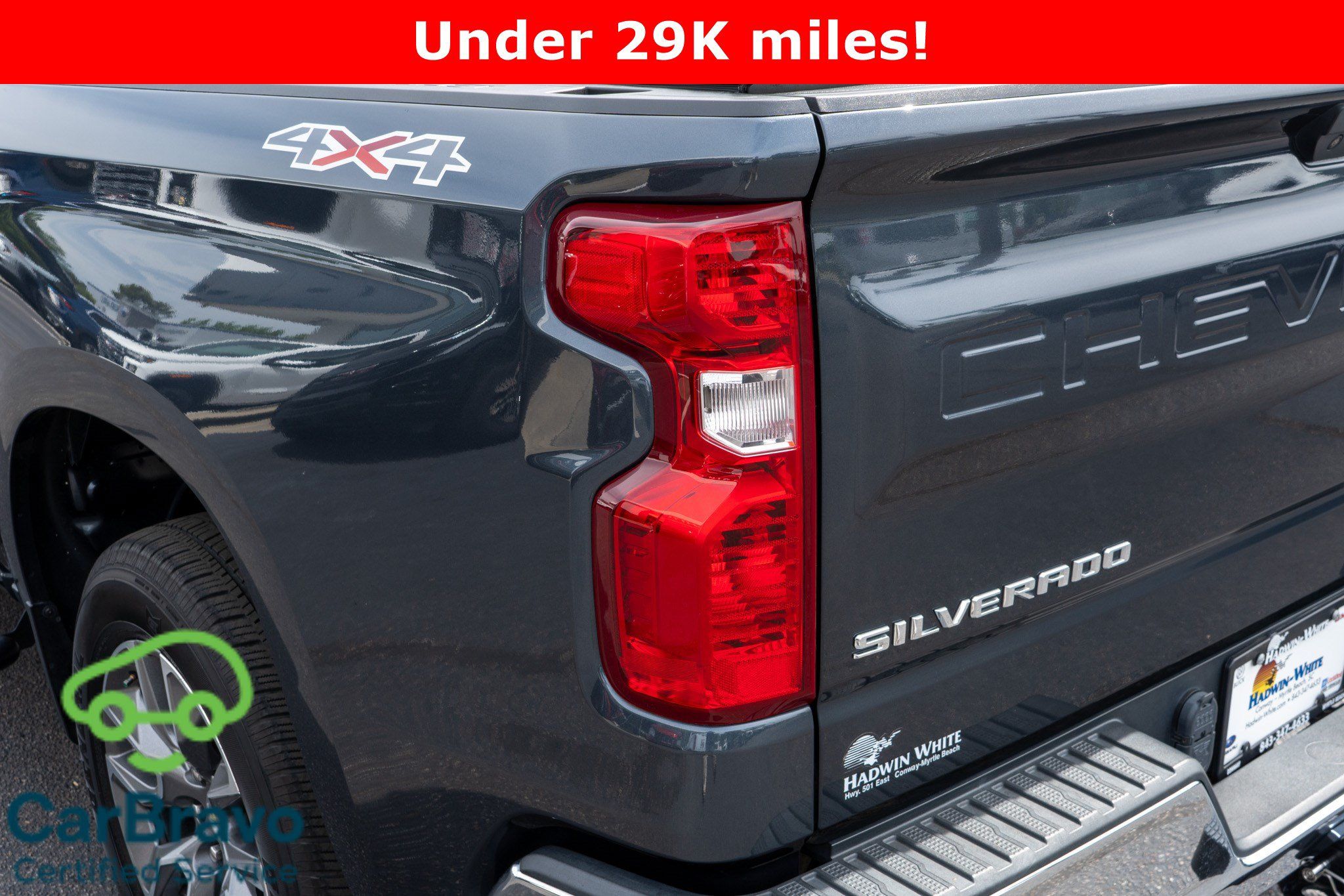 Used 2022 Chevrolet Silverado 1500 LT AWD/4WD image 10