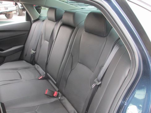 Used 2025 Honda Accord Touring image 17