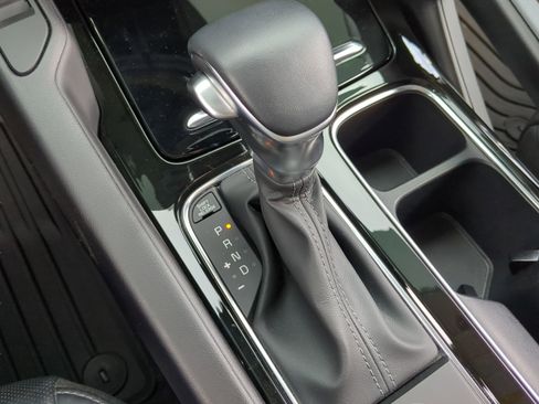 Used 2025 Kia Telluride S FWD image 15
