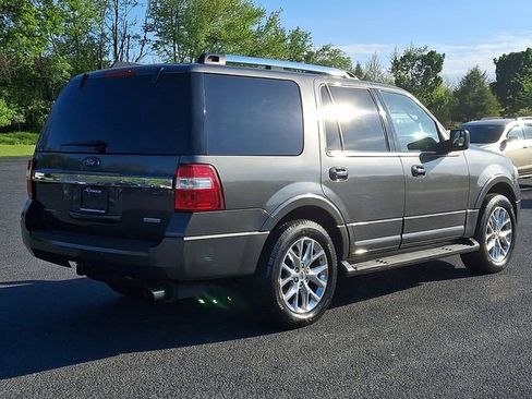 Used 2017 Ford Expedition Limited AWD/4WD image 9