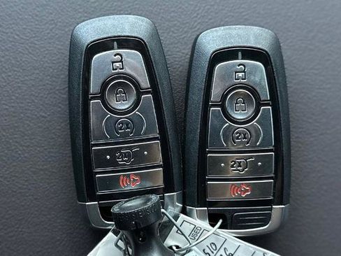 New 2026 Ford Explorer Platinum w/ LUX Leather Package image 29