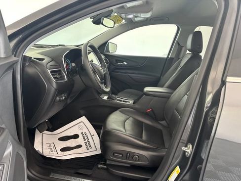 Used 2019 Chevrolet Equinox Premier AWD/4WD image 2