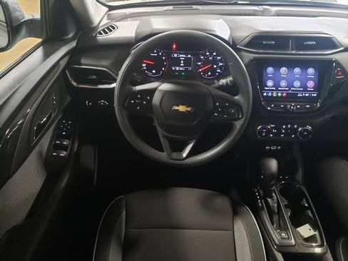 Used 2023 Chevrolet TrailBlazer LT w/ Convenience Package AWD/4WD image 15