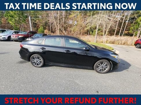 Used 2022 Kia Forte GT-Line w/ GT-Line Premium Package image 10