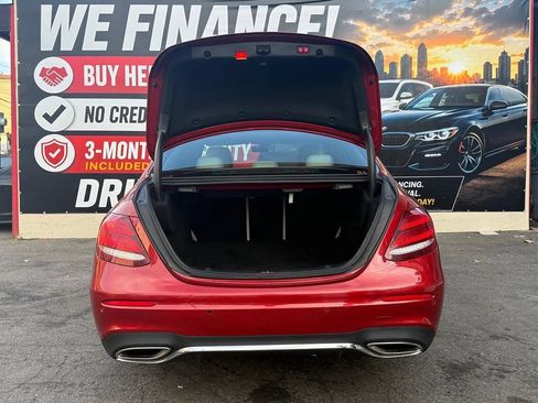 Used 2017 Mercedes-Benz E 300 4MATIC image 15