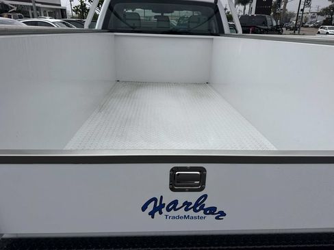 New 2026 Ford F250 XL w/ XL Chrome Package RWD image 6