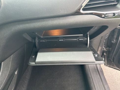 Used 2022 Jeep Cherokee Latitude Lux w/ Sun & Sound Group AWD/4WD image 45