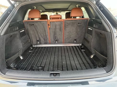 Used 2018 Audi Q5 2.0T Premium Plus w/ Premium Plus Package image 10