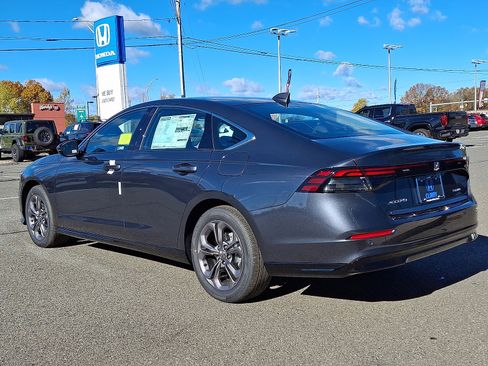 New 2025 Honda Accord EX-L image 4