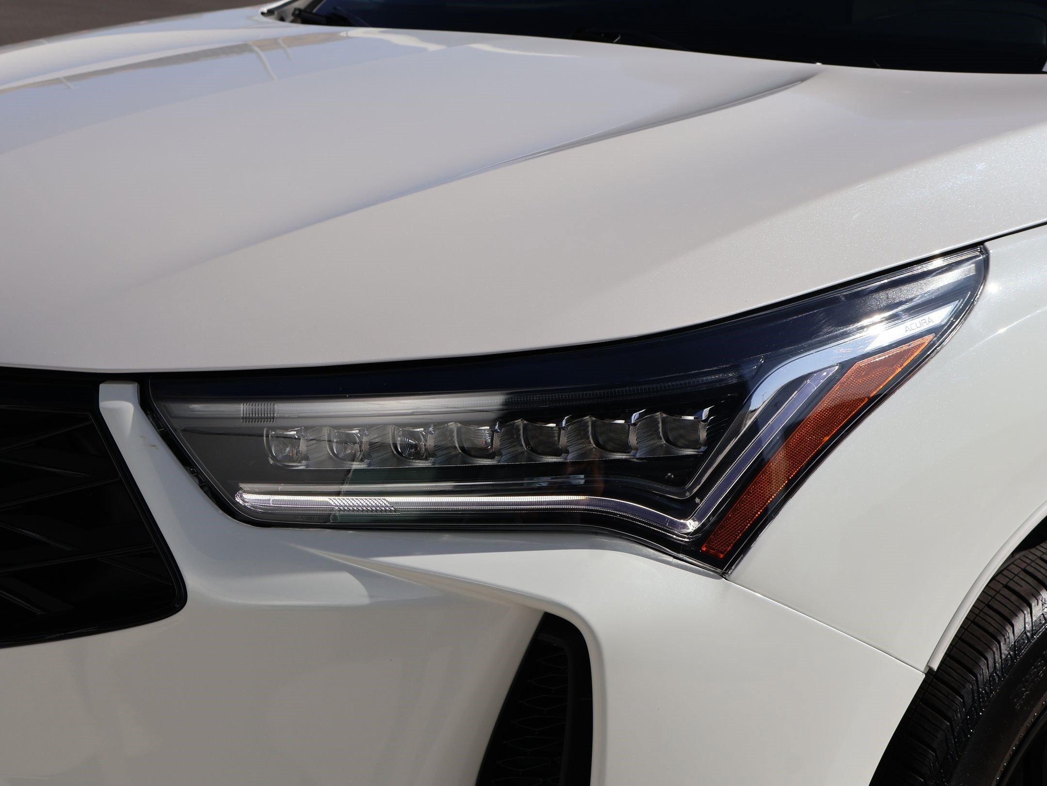 Used 2025 Acura RDX SH-AWD image 11