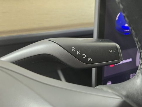 Used 2018 Tesla Model 3 Long Range image 28