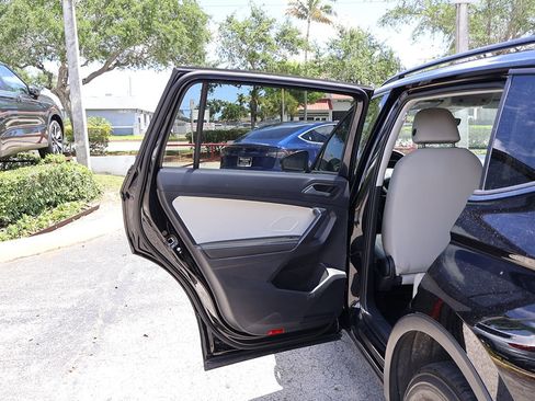 Used 2024 Volkswagen Tiguan S FWD image 23