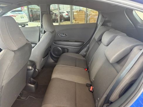 Used 2019 Honda HR-V Sport image 16