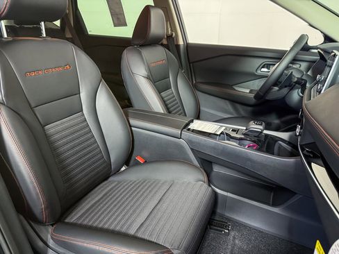 New 2026 Nissan Rogue SV image 11