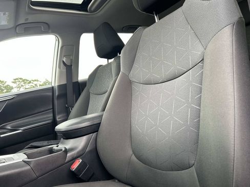 Used 2023 Toyota RAV4 XLE w/ Convenience Package FWD image 26