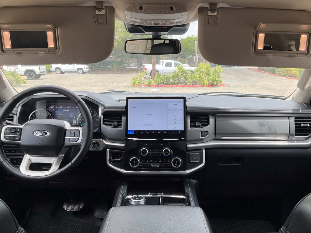Used 2024 Ford Expedition Max XLT AWD/4WD image 33