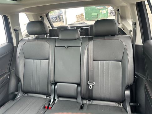 Used 2024 Volkswagen Tiguan Wolfsburg Edition image 16