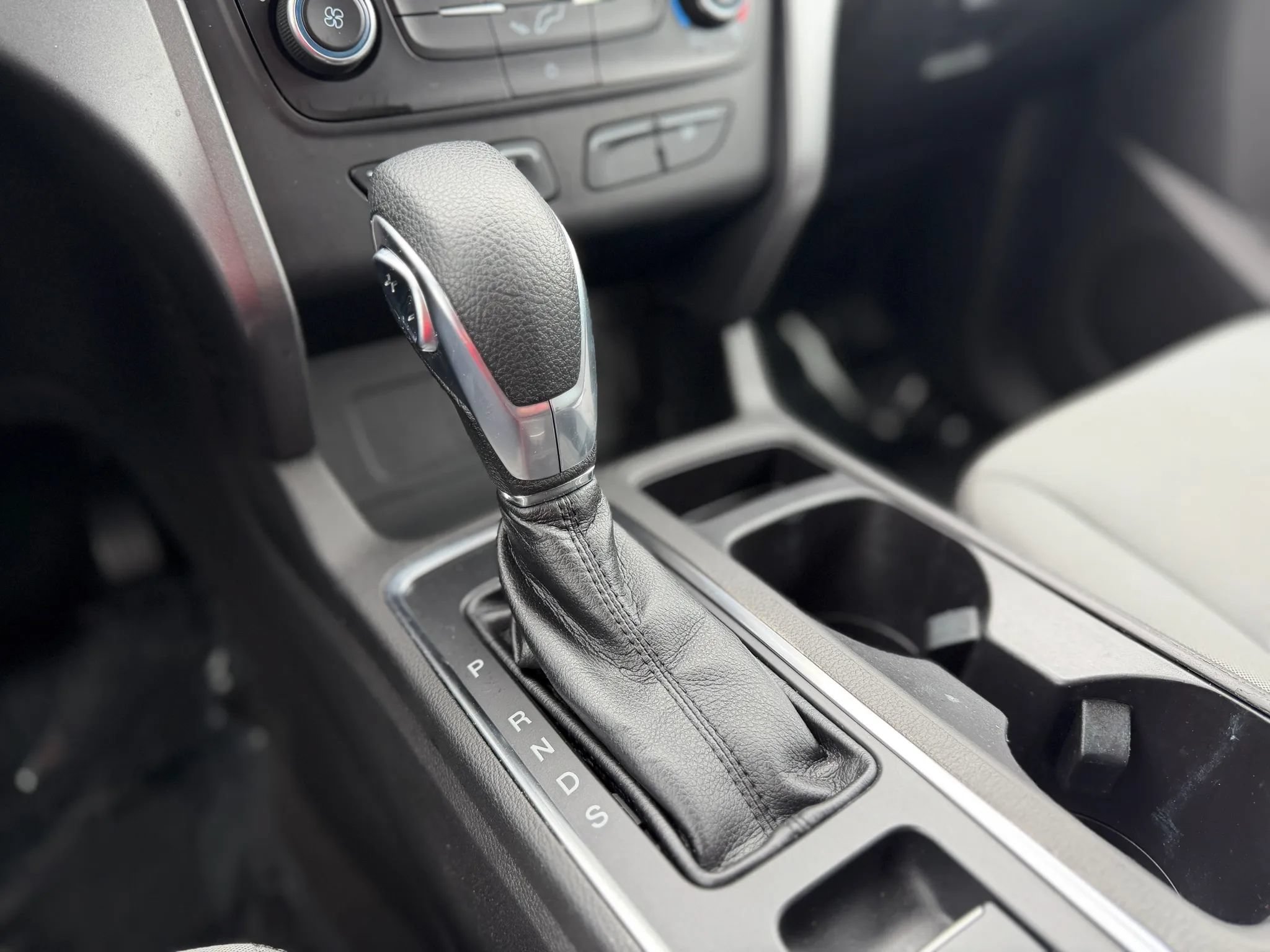 Used 2019 Ford Escape S FWD image 27