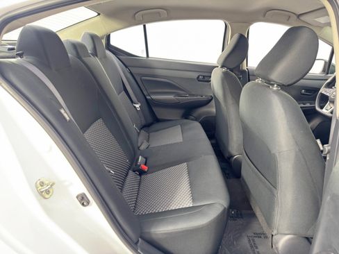 Used 2021 Nissan Versa S image 32