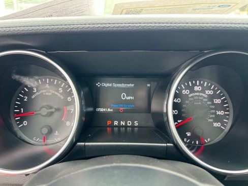 Certified 2021 Ford Mustang Premium RWD image 11
