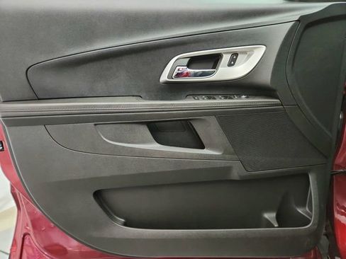 Used 2017 Chevrolet Equinox LT w/ Convenience Package image 20