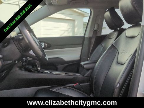 Used 2022 Jeep Compass Limited AWD/4WD image 15