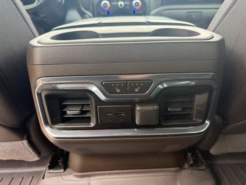 Used 2023 GMC Sierra 2500 Denali w/ Technology Package AWD/4WD image 21
