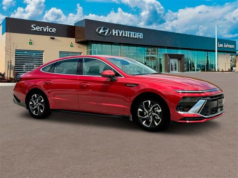 New 2025 Hyundai Sonata SEL image 10