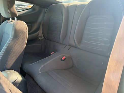 Used 2016 Ford Mustang GT RWD image 15