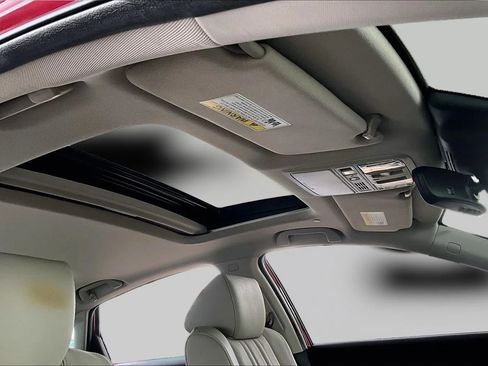 Used 2019 Honda Accord Touring image 24