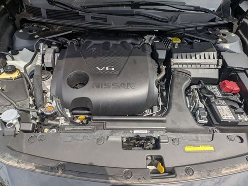 Used 2023 Nissan Maxima Platinum w/ Sport Mat Group FWD image 26