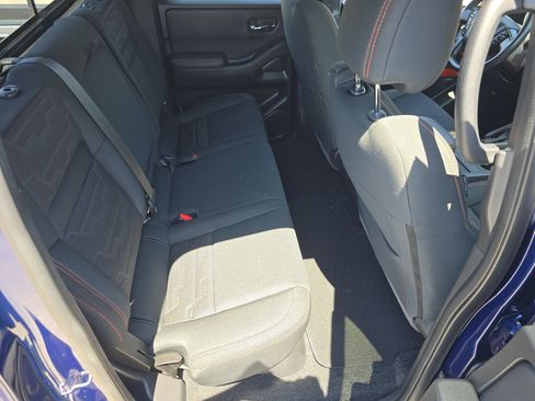 Used 2022 Nissan Frontier Pro-X RWD image 22