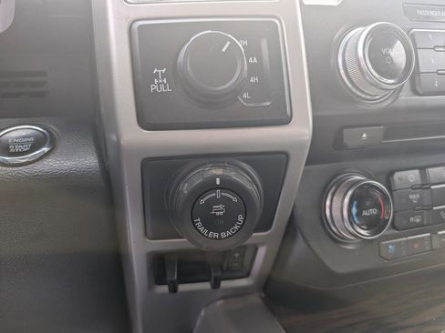 Used 2018 Ford F150 Lariat w/ Equipment Group 502A Luxury image 26