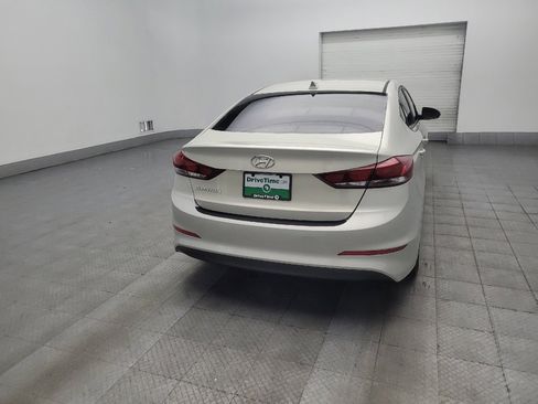 Used 2017 Hyundai Elantra SE FWD image 7