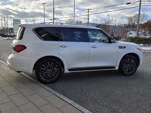 Certified 2023 INFINITI QX80 Premium Select w/ Cargo Package image 16