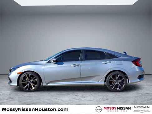 Used 2021 Honda Civic Sport image 5